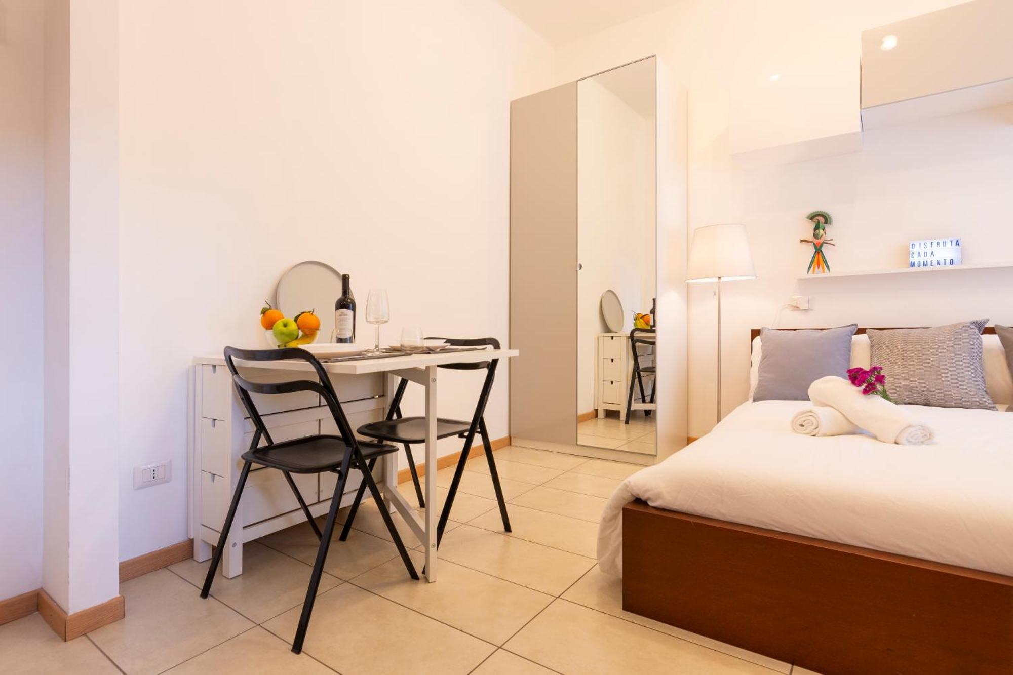 Navigli & Darsena Cozy Home Milan Luaran gambar